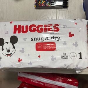 Huggies - Snug & Dry